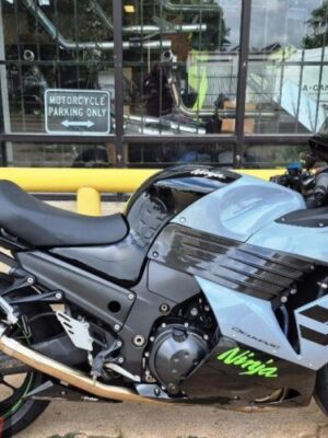 SPORT BIKE FOR SALE