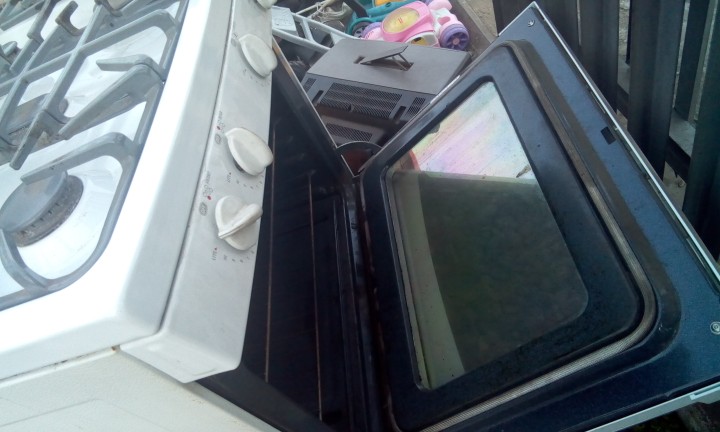 USA-used Gas Cooker + Oven For Sale - Image 6