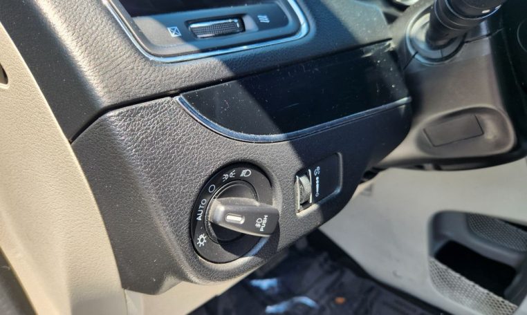 mobility wheelchair van for sale - Image 25