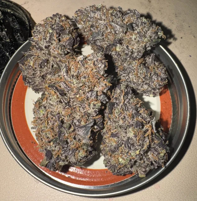 🇺🇸 OG kush weed (28g)= $180