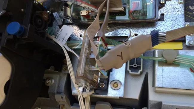 Card skimmers and shimmers - Image 6